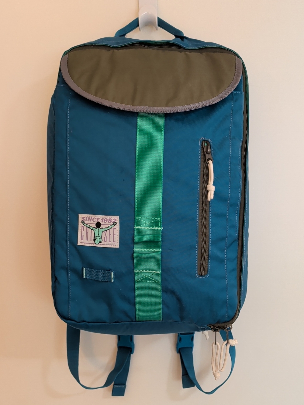 Teal & Olive Men’s Casual Daypack Backpack